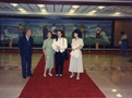 1987年 《樂滿人間》作品完成與父母合照